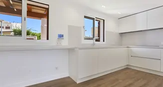 von_poll_real_estate_property_ES253745674_image_8