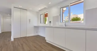 von_poll_real_estate_property_ES253745674_image_7