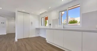 von_poll_real_estate_property_ES253745674_image_7