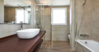 von_poll_real_estate_property_ES253745674_image_42