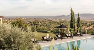 von_poll_real_estate_property_ES253745687_image_30