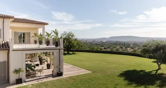 von_poll_real_estate_property_ES253745687_image_0