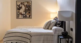 von_poll_real_estate_property_ES253745687_image_20