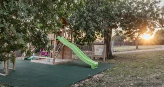 von_poll_real_estate_property_ES253745687_image_34