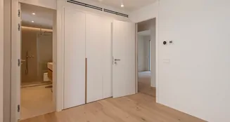 von_poll_real_estate_property_ES253745684_image_11