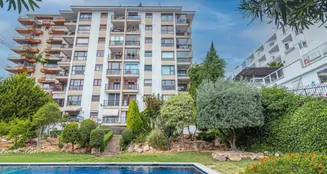 von_poll_real_estate_property_ES263745734_image_43