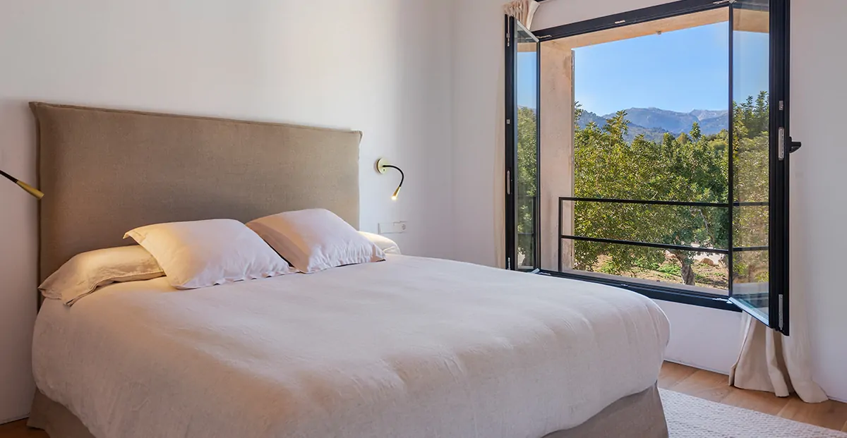 Spektakuläre-Finca-mit-großem-Pool-in-Selva-24