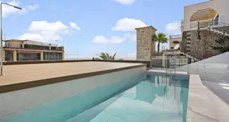 von_poll_real_estate_property_ES263745757_01_image_17