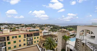 von_poll_real_estate_property_ES263745757_02_image_12