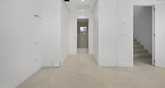 von_poll_real_estate_property_ES263745757_02_image_23