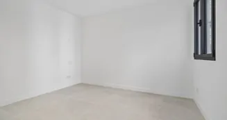 von_poll_real_estate_property_ES263745757_02_image_21