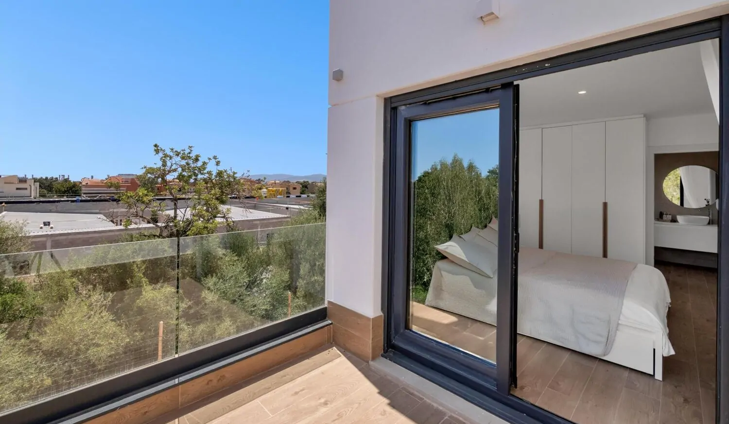 Terrasse im ersten Stock