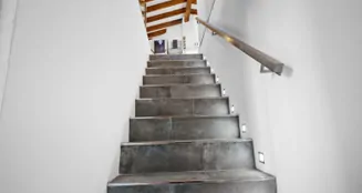 von_poll_real_estate_property_ES253745693_image_49