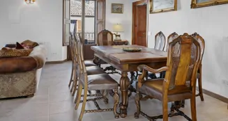 von_poll_real_estate_property_ES253745693_image_41