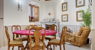 von_poll_real_estate_property_ES253745693_image_81