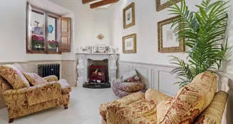 von_poll_real_estate_property_ES253745693_image_82