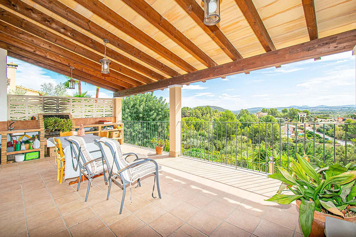 Landhaus-Aussicht-Tramuntana-Pool-Bunyola