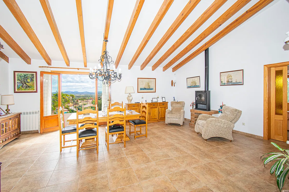 Landhaus-Aussicht-Tramuntana-Pool-Bunyola