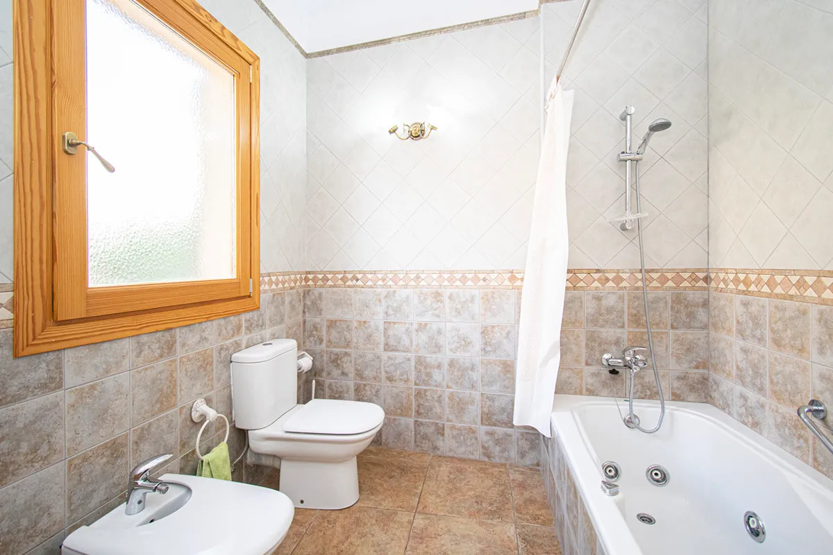 Landhaus-Aussicht-Tramuntana-Pool-Bunyola