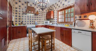 von_poll_real_estate_property_ES212899_image_10
