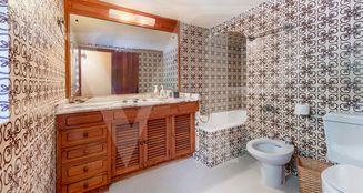 von_poll_real_estate_property_ES212899_image_7
