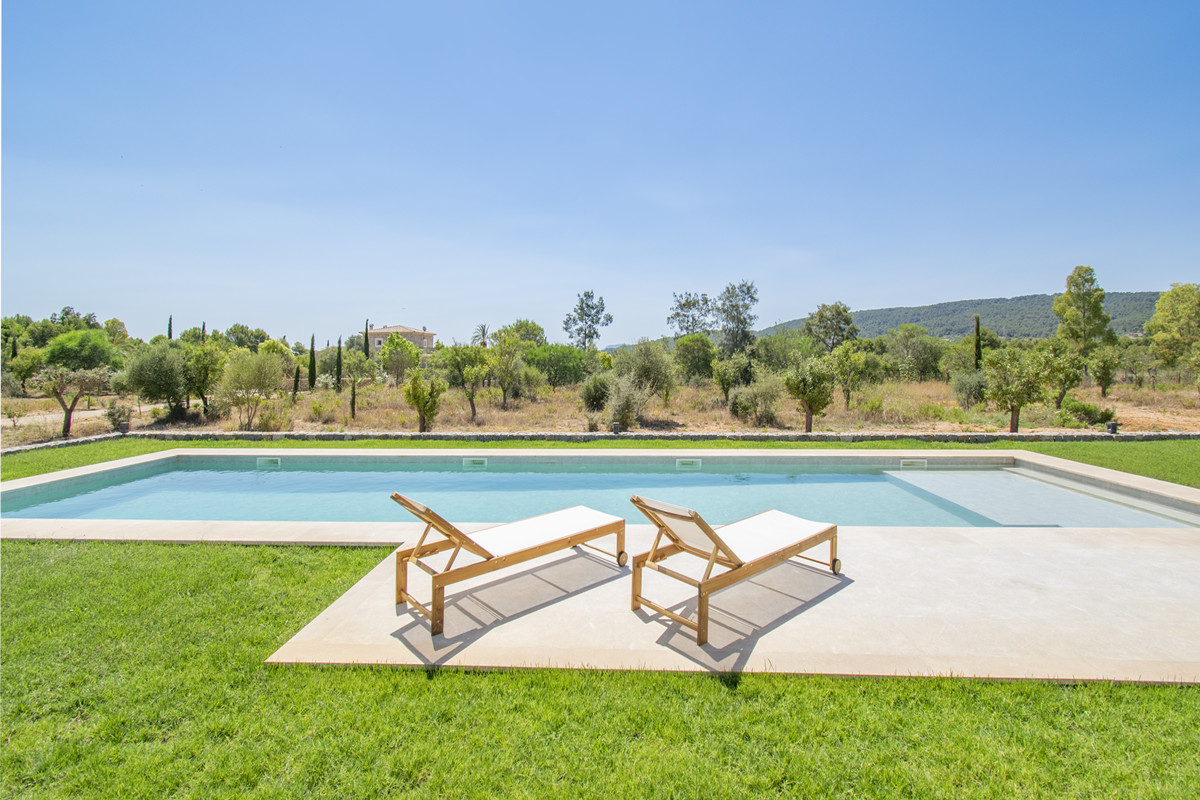 Newly built, luxury house in Santa María