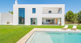 von_poll_real_estate_property_ES223743737_image_2
