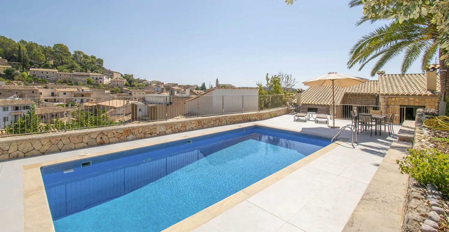 Casa-de-pueblo-en-Caimari