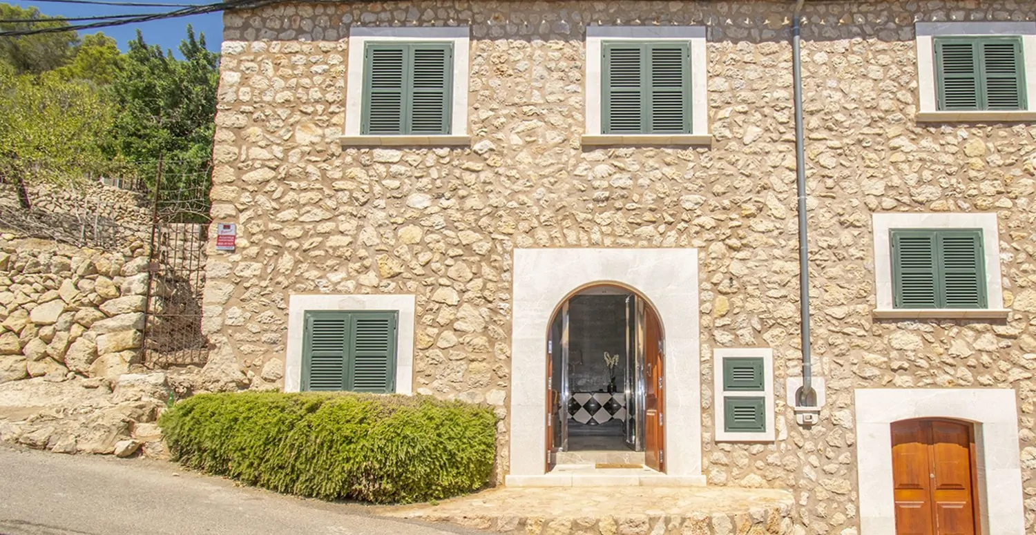 Casa-de-pueblo-en-Caimari