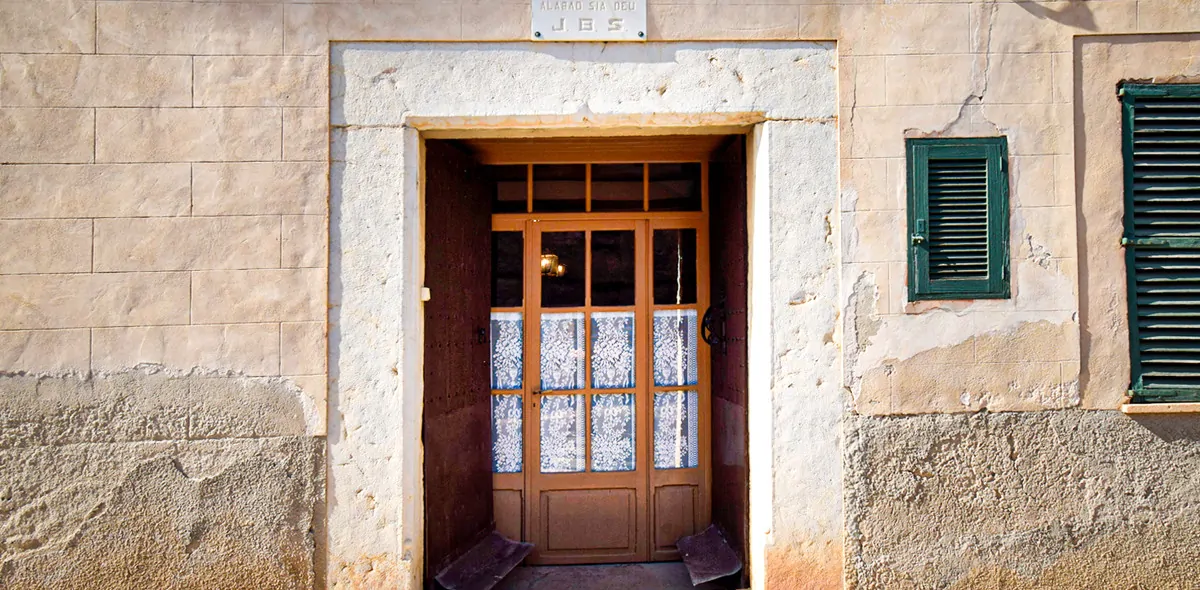 Espectacular-casa-señorial-en-Santa María del Camí (2)
