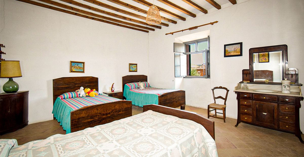 Espectacular-casa-señorial-en-Santa María del Camí (23)