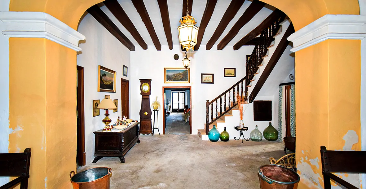 Espectacular-casa-señorial-en-Santa María del Camí (5)