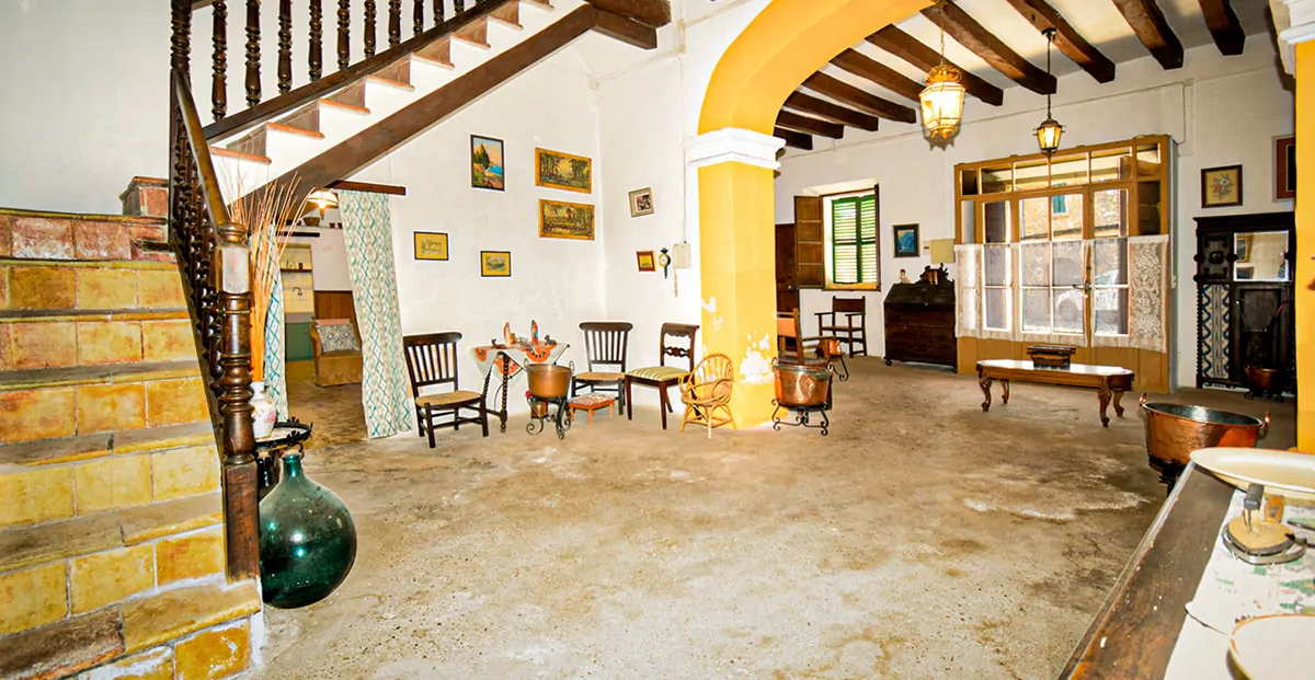 Espectacular-casa-señorial-en-Santa María del Camí (7)