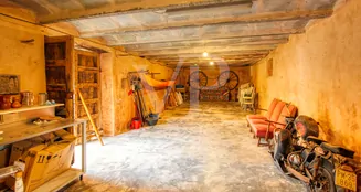 von_poll_real_estate_property_ES223743853_image_6