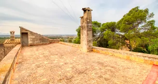 von_poll_real_estate_property_ES223743853_image_9