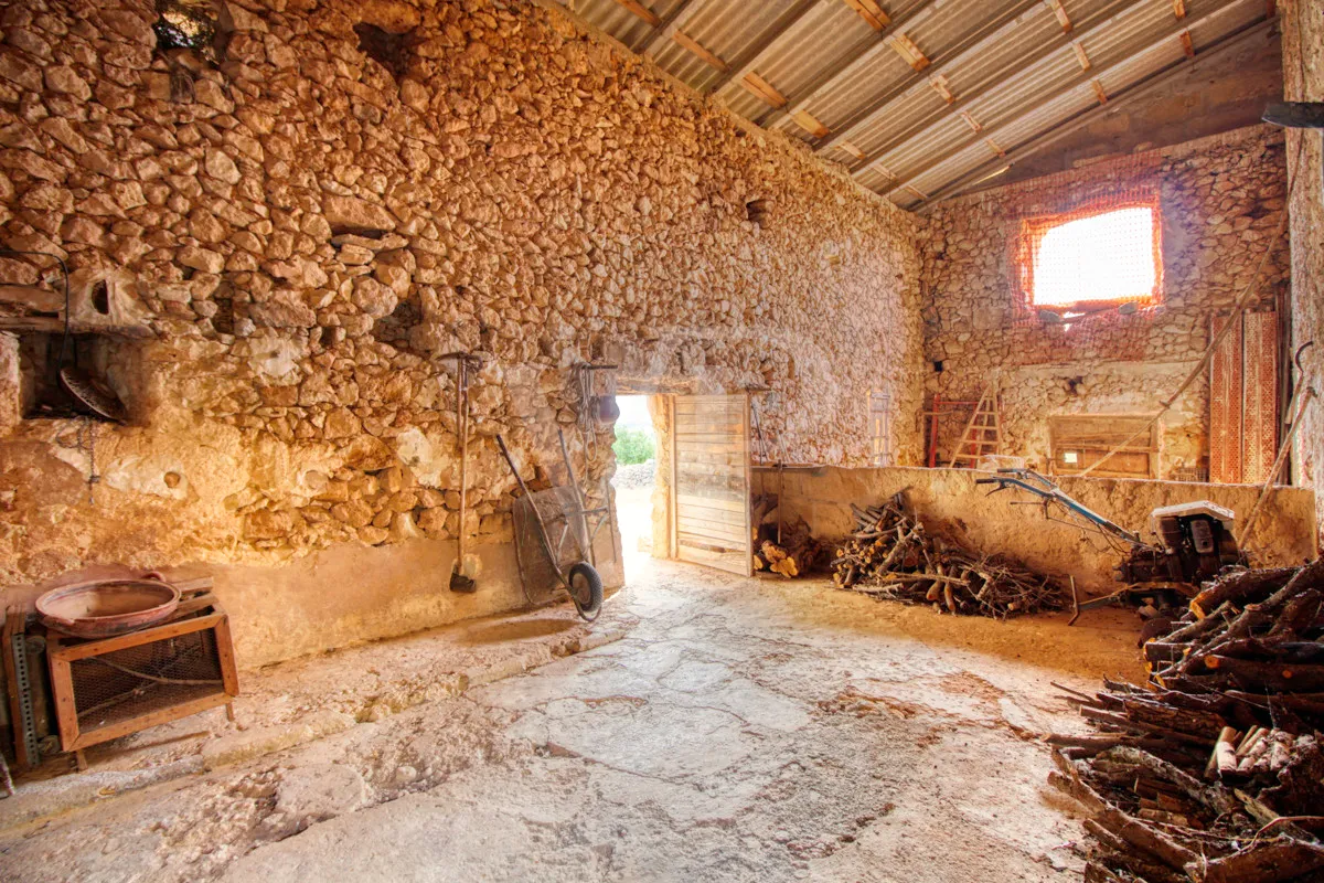 Casa del siglo XVII para reformar más gran parcela  para construir en el este de Palma de Mallorca