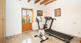 von_poll_real_estate_property_ES223743872_image_30