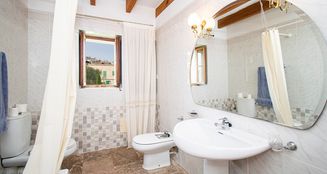 von_poll_real_estate_property_ES223743872_image_25