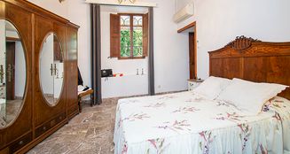 von_poll_real_estate_property_ES223743872_image_24