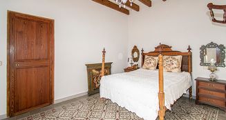 von_poll_real_estate_property_ES223743872_image_23