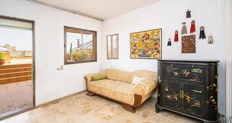 von_poll_real_estate_property_ES223743957_image_19