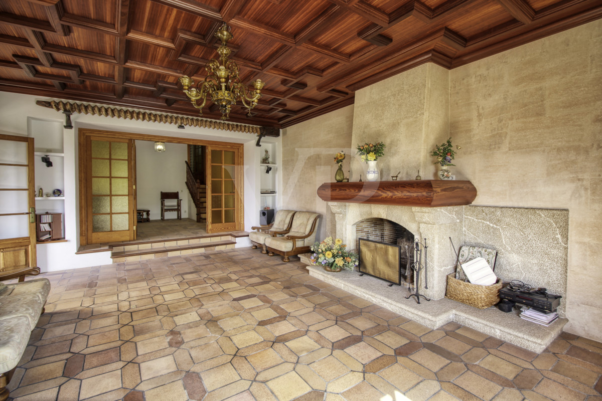 Spektakuläre-Finca-von-fast-8-Hektar-mit-renoviertem-Haus-aus-dem-19.-Jahrhundert-in-Soller