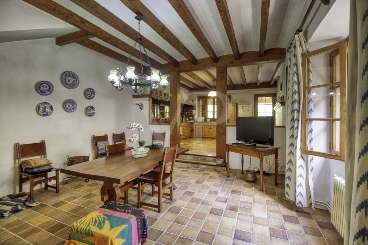 Spektakuläre-Finca-von-fast-8-Hektar-mit-renoviertem-Haus-aus-dem-19.-Jahrhundert-in-Soller