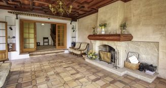 von_poll_real_estate_property_ES223743973_image_7