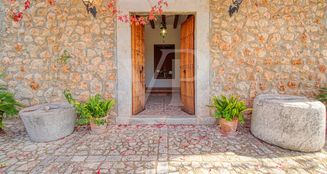von_poll_real_estate_property_ES223743973_image_6