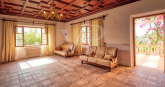 von_poll_real_estate_property_ES223743973_image_12