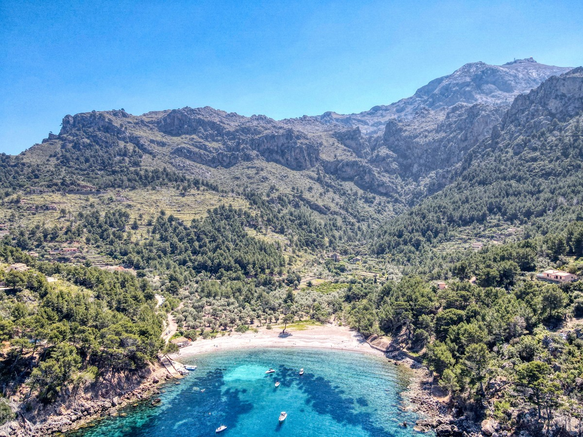 Fantastisches-Grundstück-in-Cala-Tuent-Escorca-Mallorca