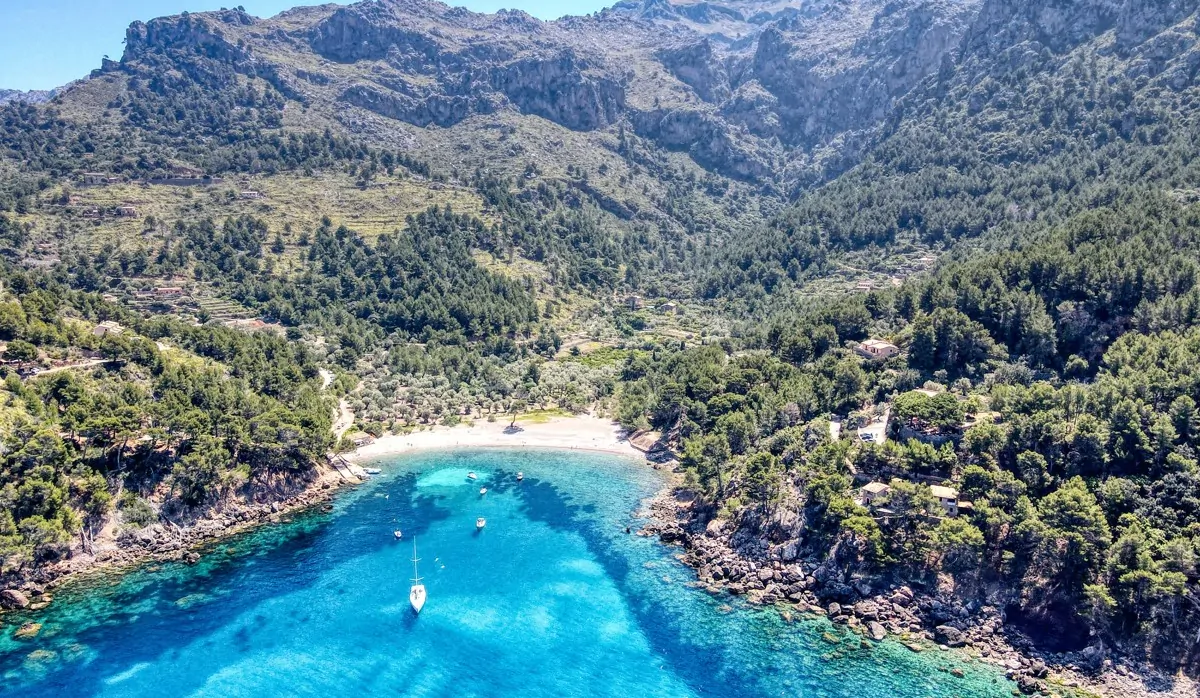 Fantastisches-Grundstück-in-Cala-Tuent-Escorca-Mallorca