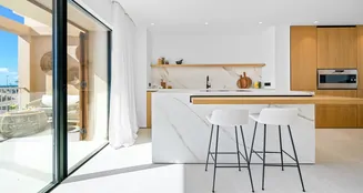 von_poll_real_estate_property_ES233744163_image_2