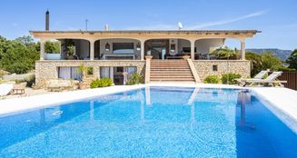 von_poll_real_estate_property_ES233744266_image_0